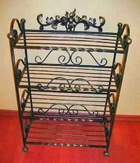 Shoe carrier