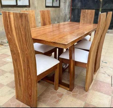 Dinning table